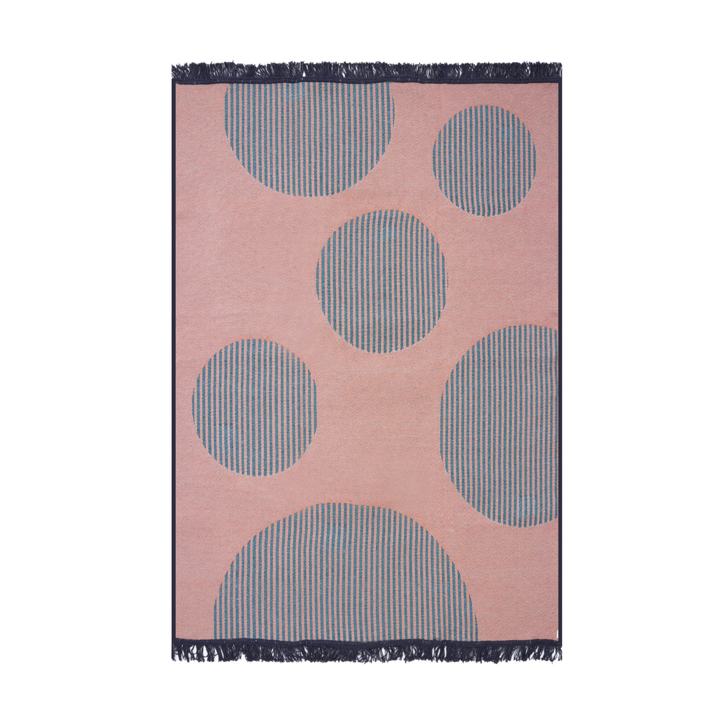 Tokio Geri Dönüşümlü Kilim