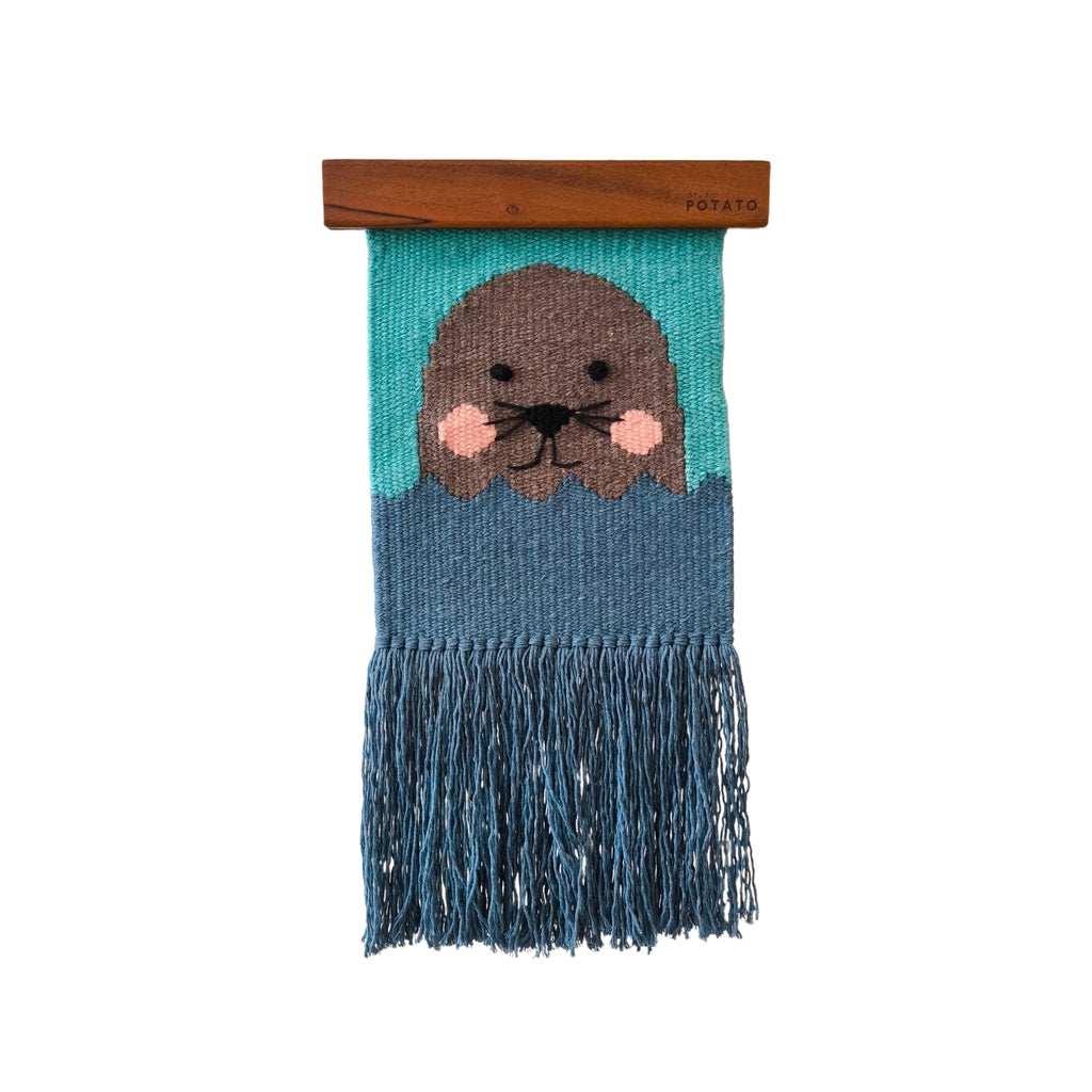 Walrusio El Dokuması Duvar Dekoru