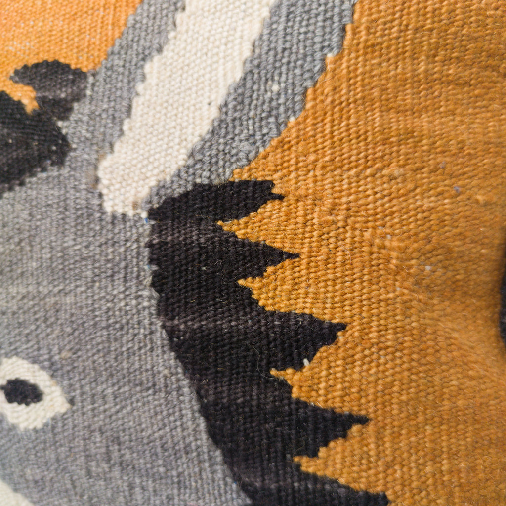 Donkey El Dokuması Kırlent