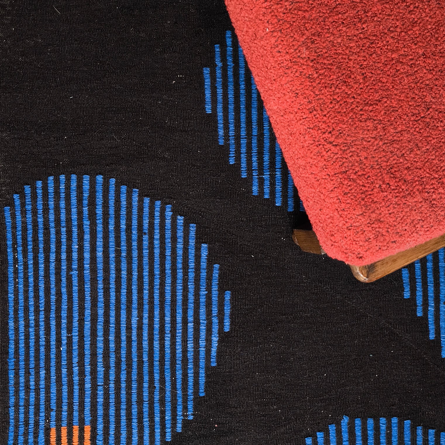 Tokio El Dokuması Kilim