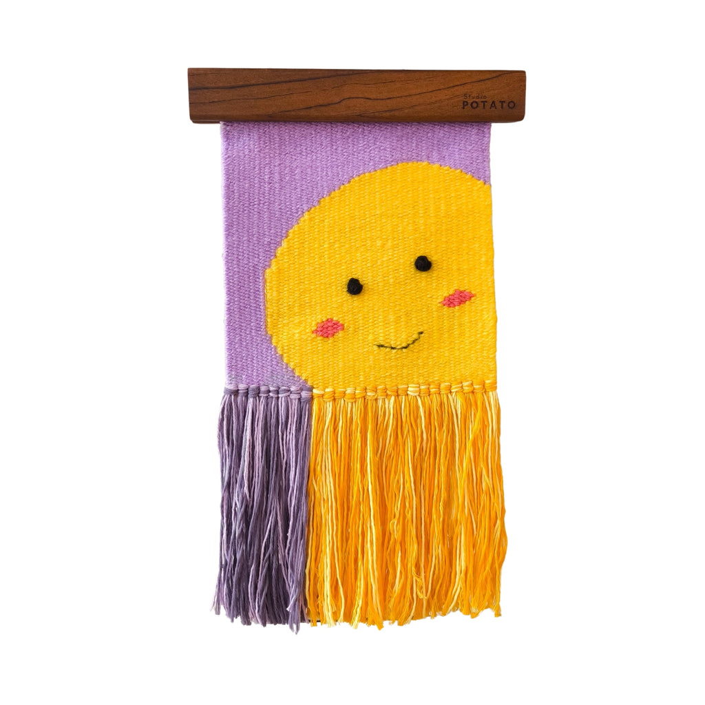 Cheeky Sun El Dokuması Duvar Dekoru