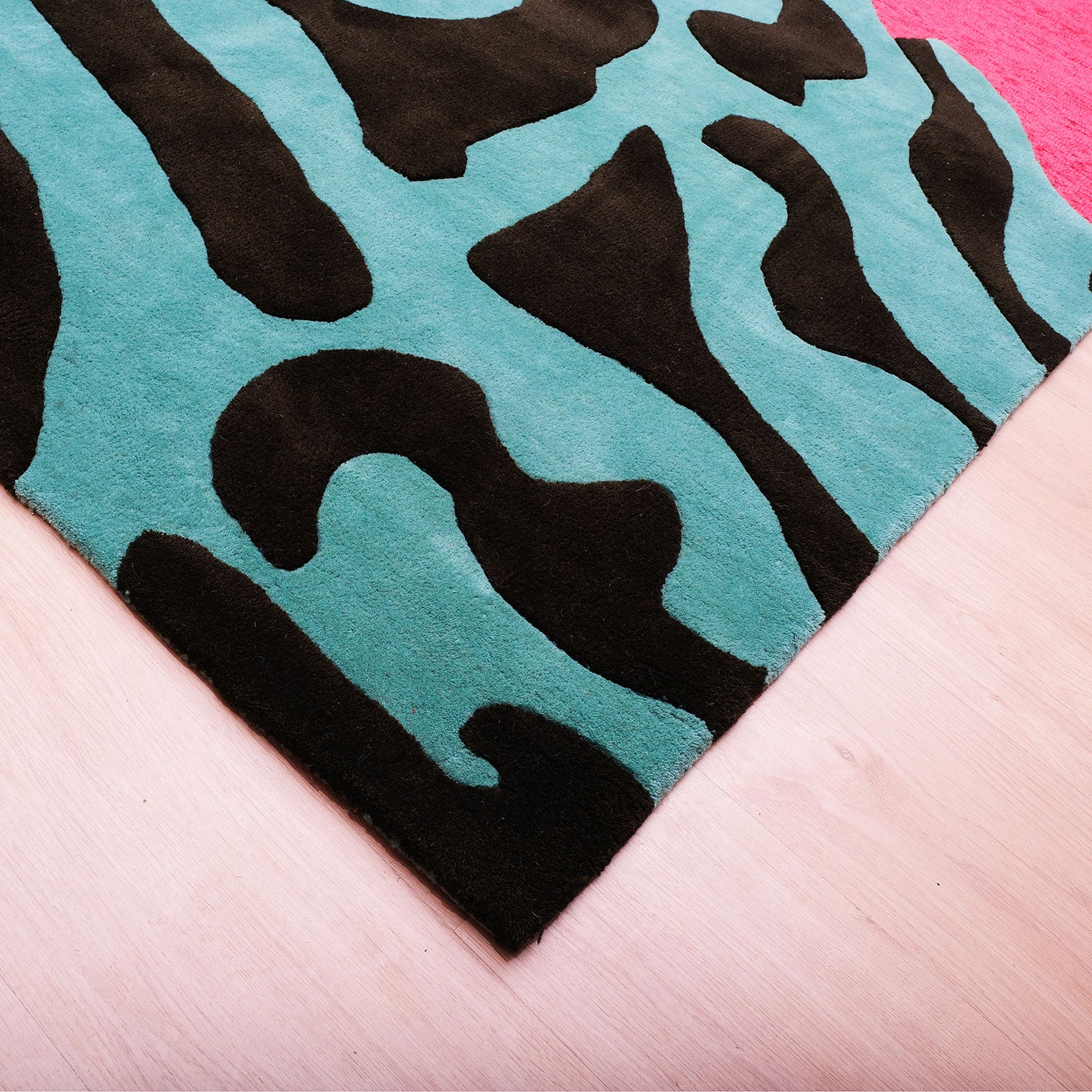 Coral El Yapımı Tuft Halı