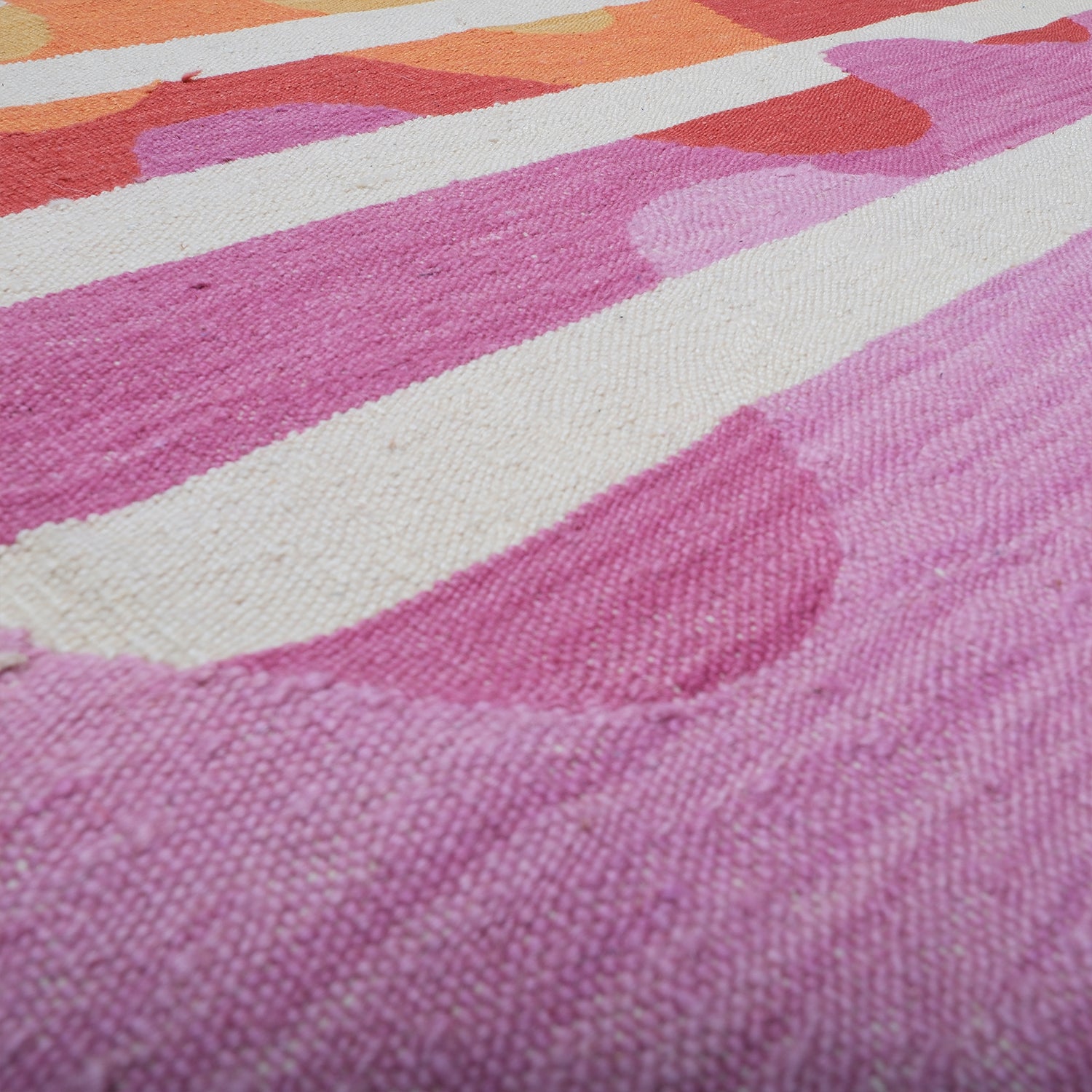 Pink Divison El Dokuması Kilim