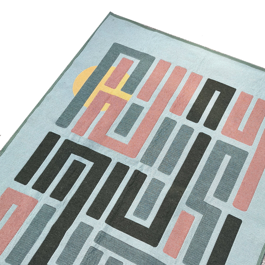 Trail of Light Geri Dönüşümlü Kilim