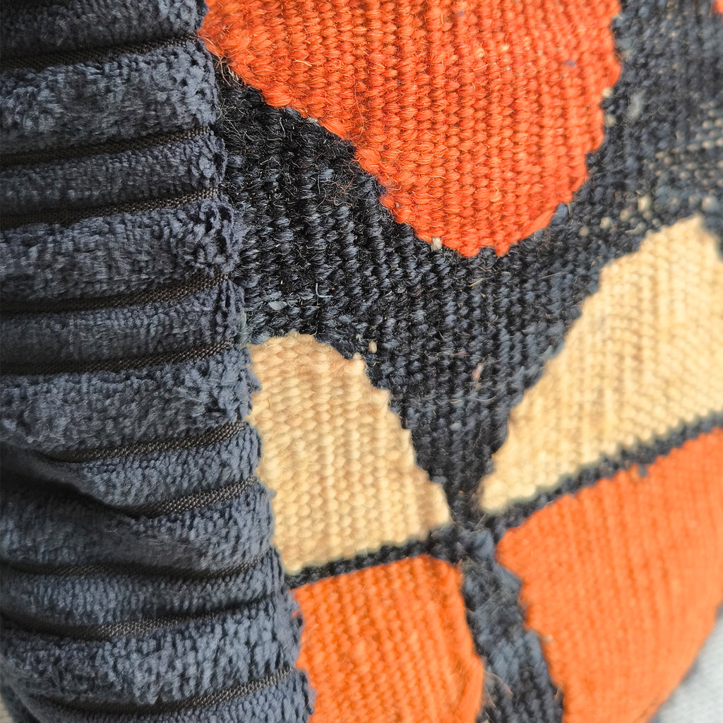 Orangina El Dokuması Kırlent