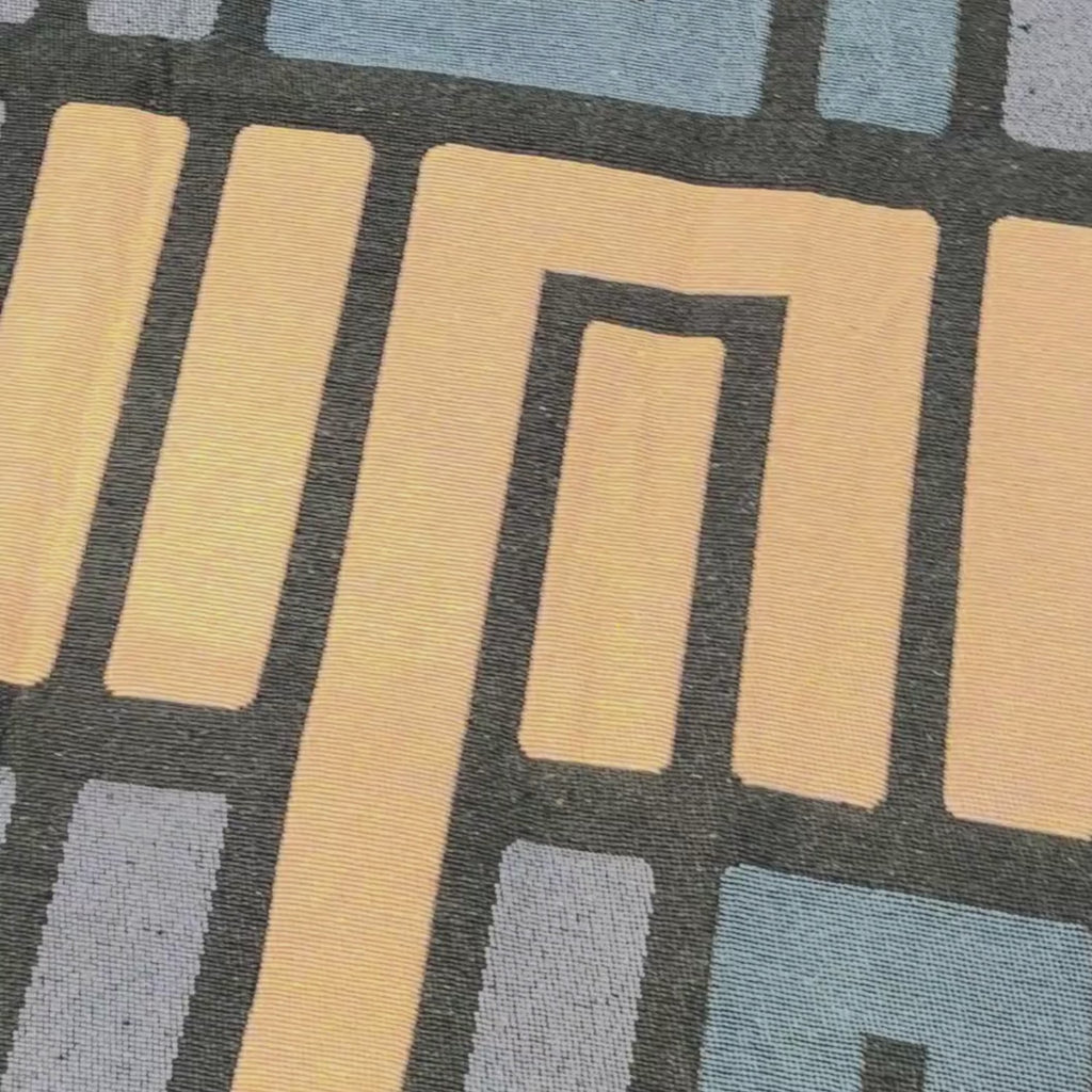 Trail of Light Geri Dönüşümlü Kilim