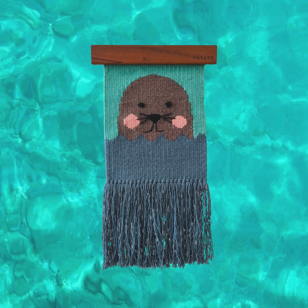 Walrusio El Dokuması Duvar Dekoru