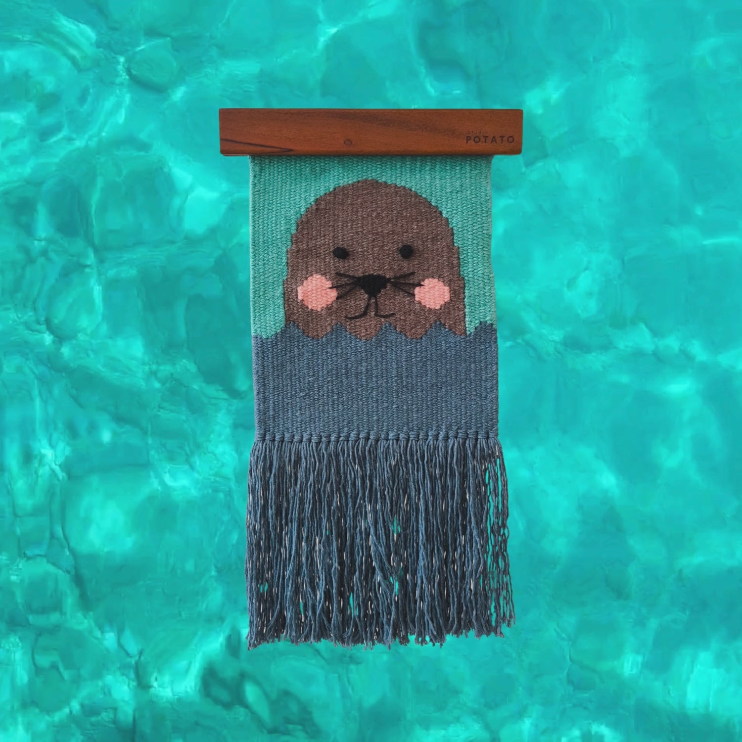 Walrusio El Dokuması Duvar Dekoru