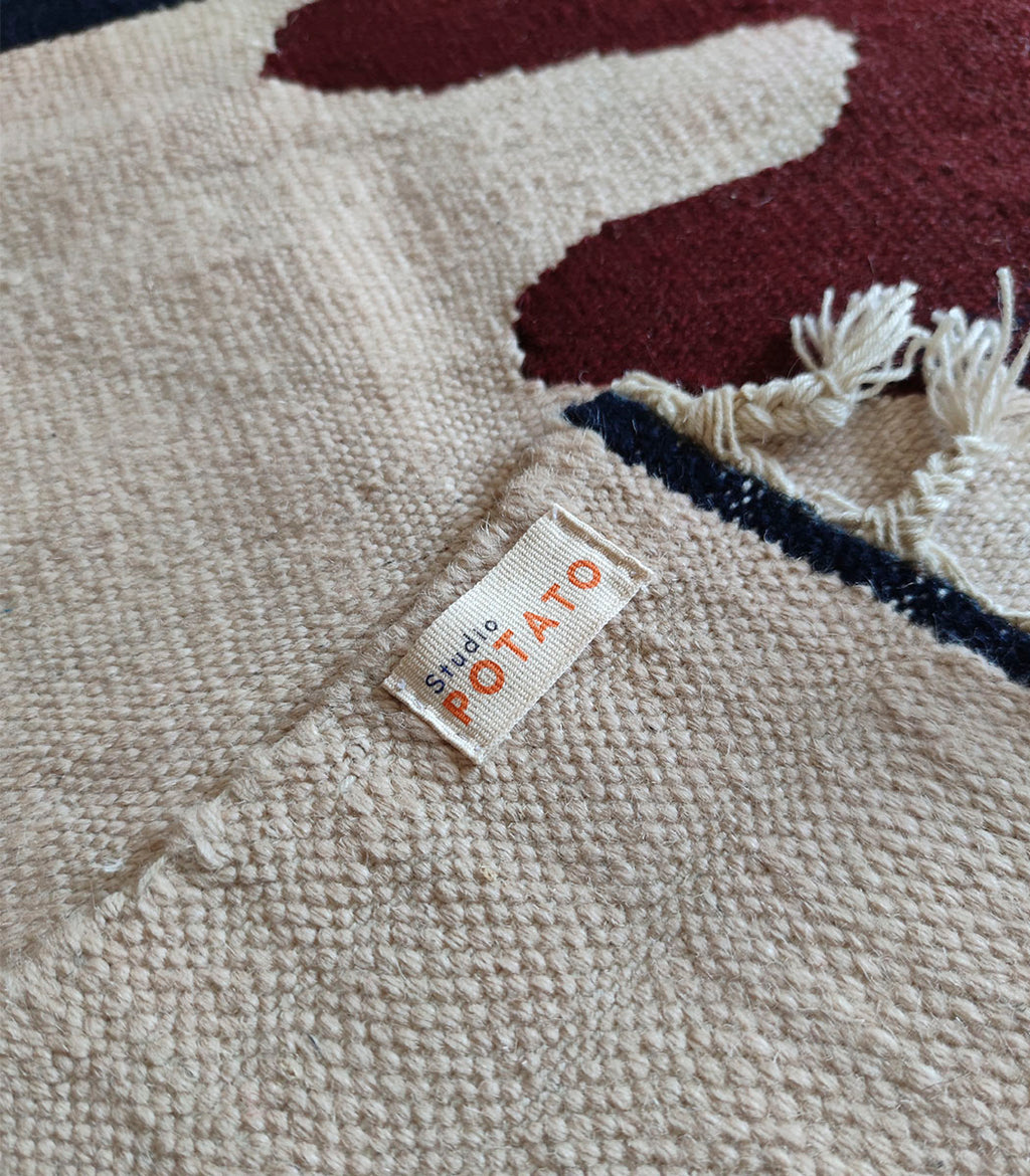 Inner Reflection El Dokuması Kilim Sample Sale